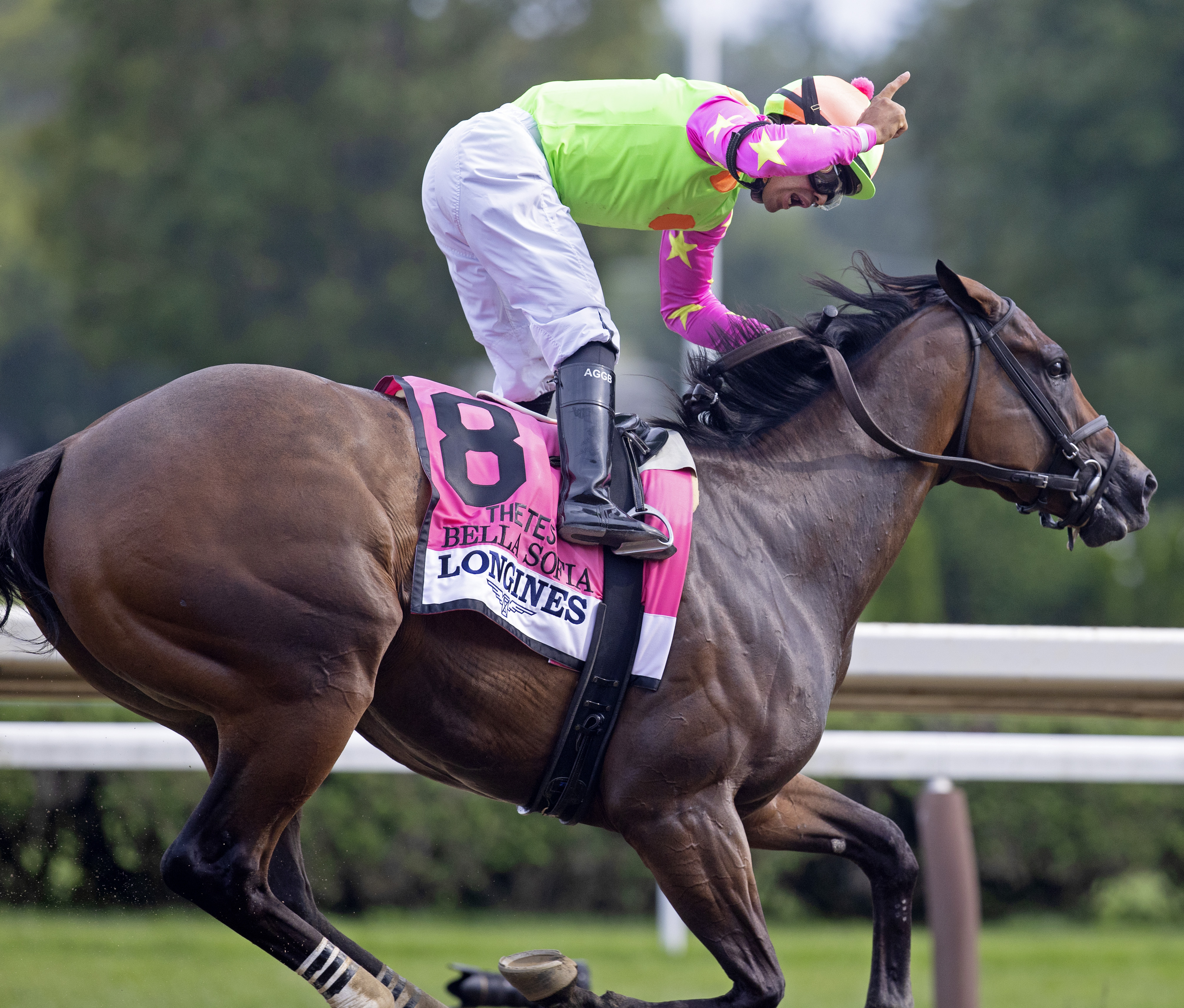 Bella Sofia wins Test Stakes 8-7-2021