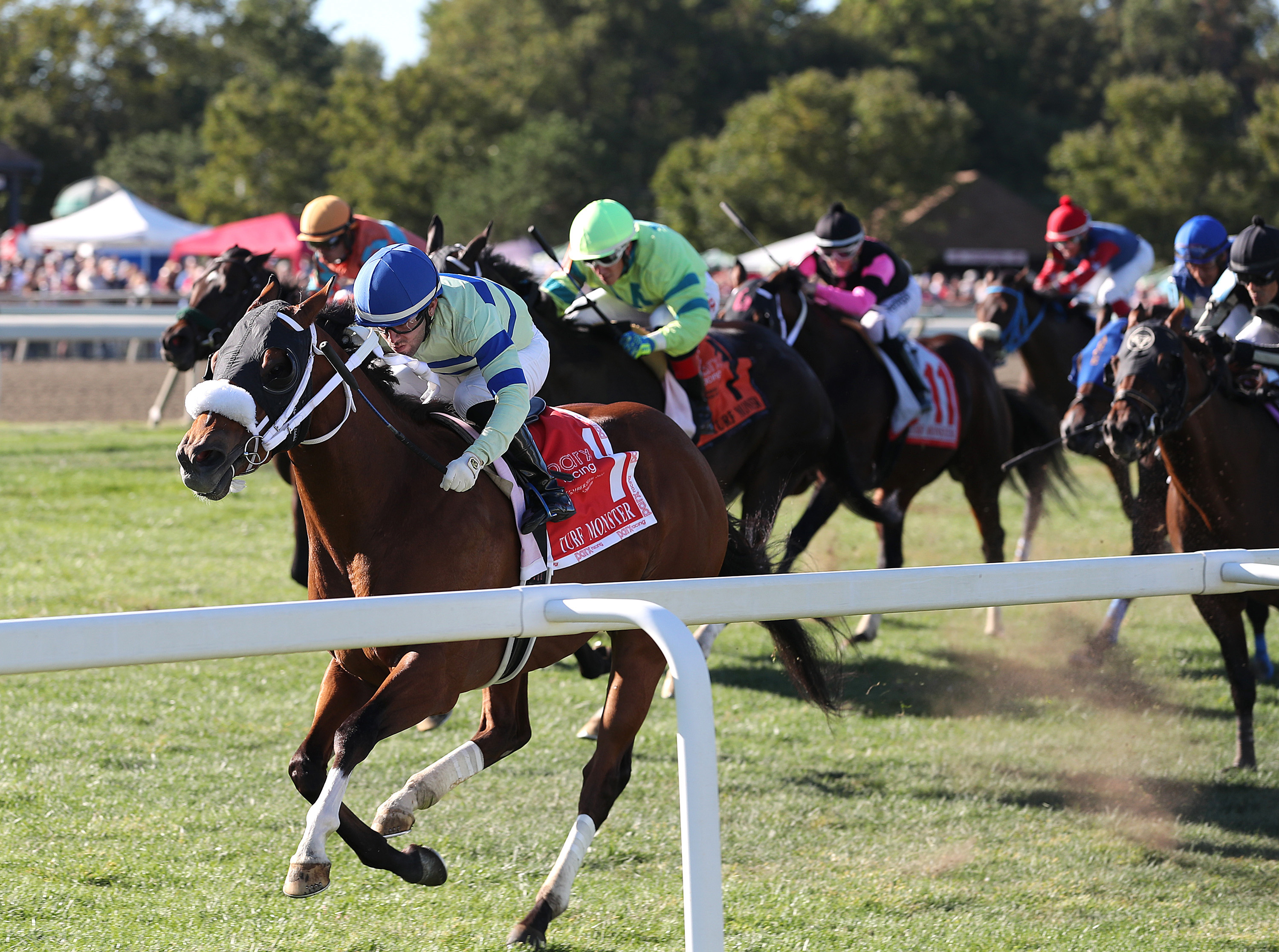 That's Right wins the Turf Monster at Parx Sept 24 2022
