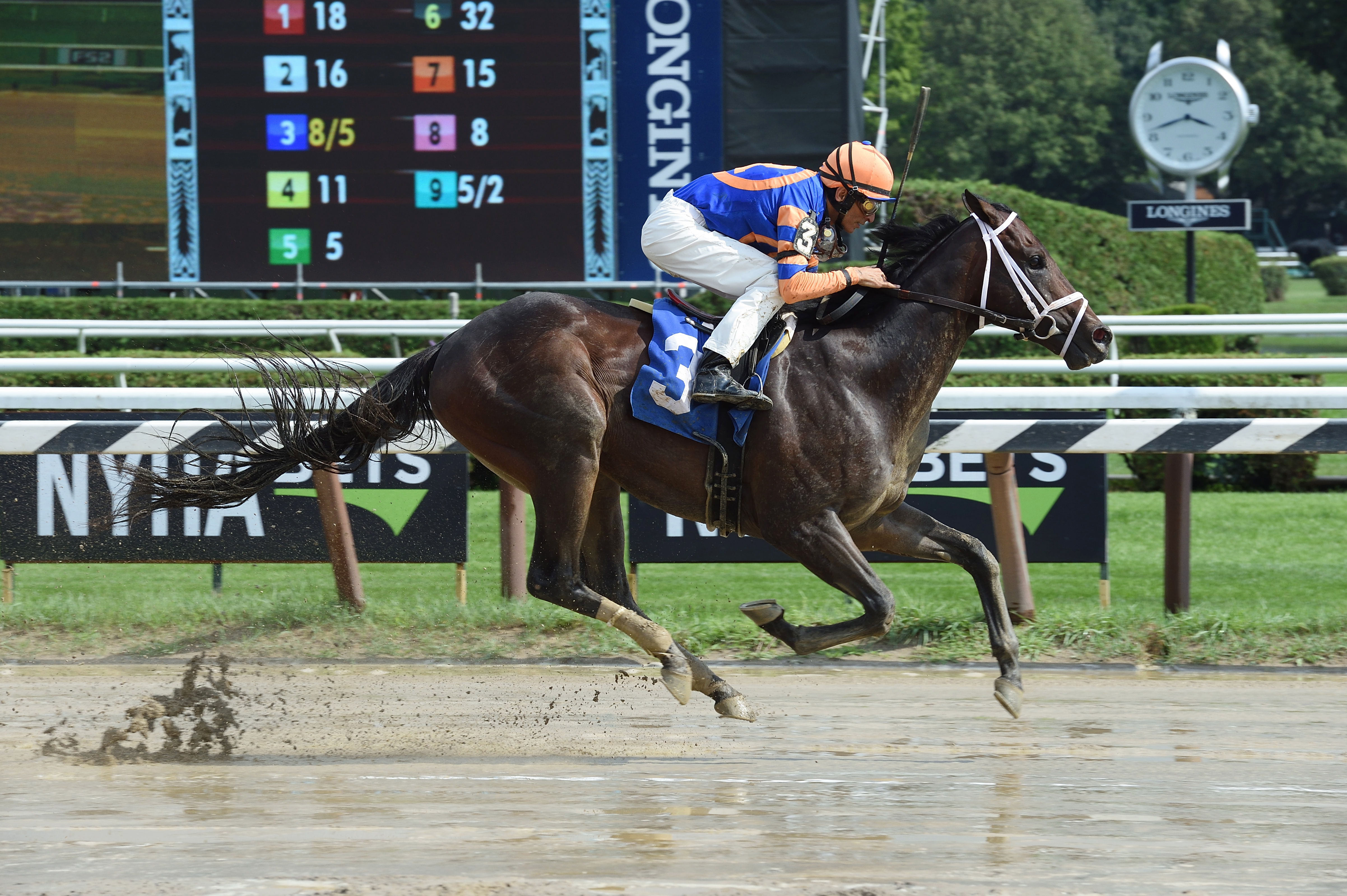 Thirst for Victory wins a maiden race