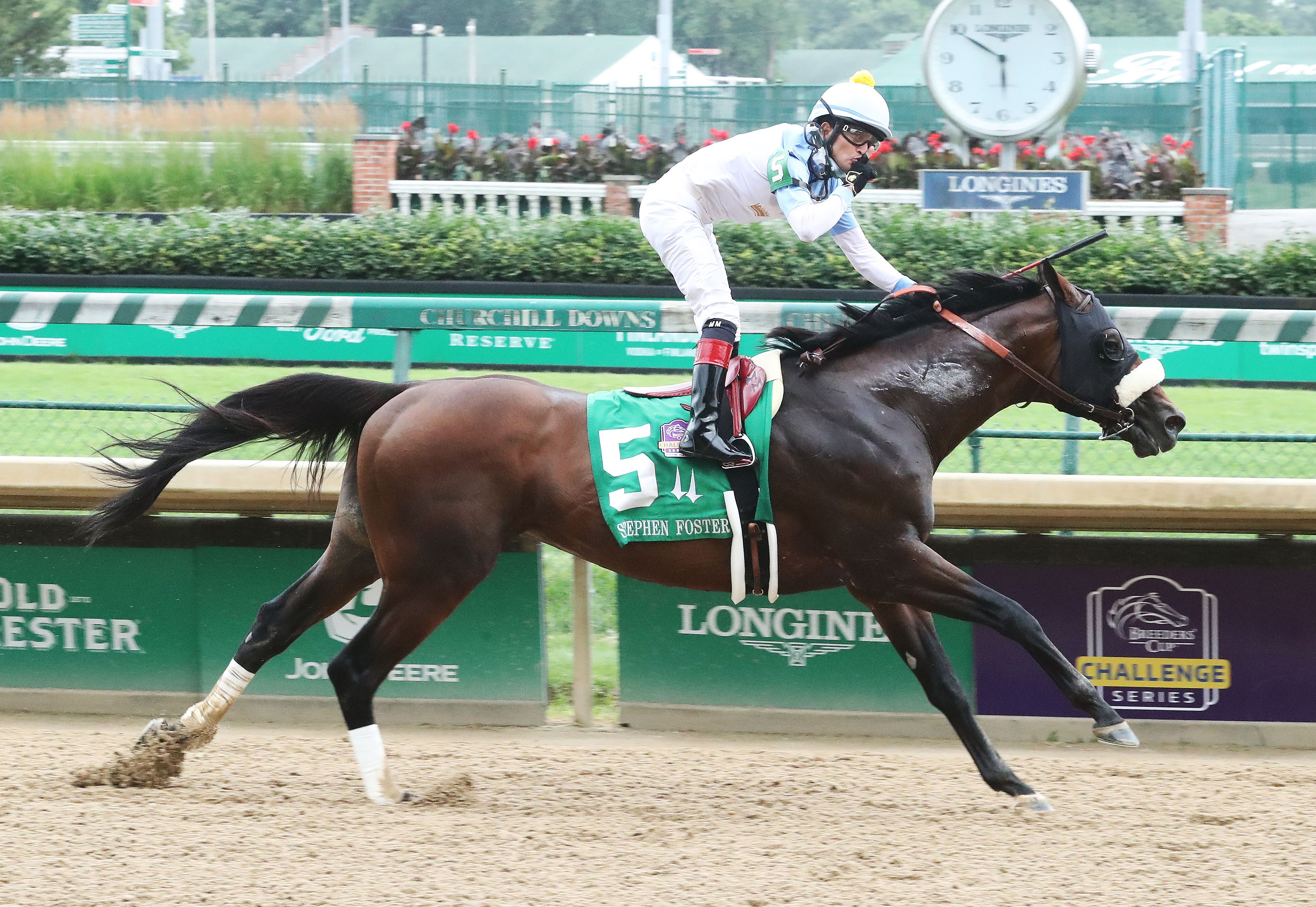 Tom's d'Etat wins the Stephen Foster 6-27-2020