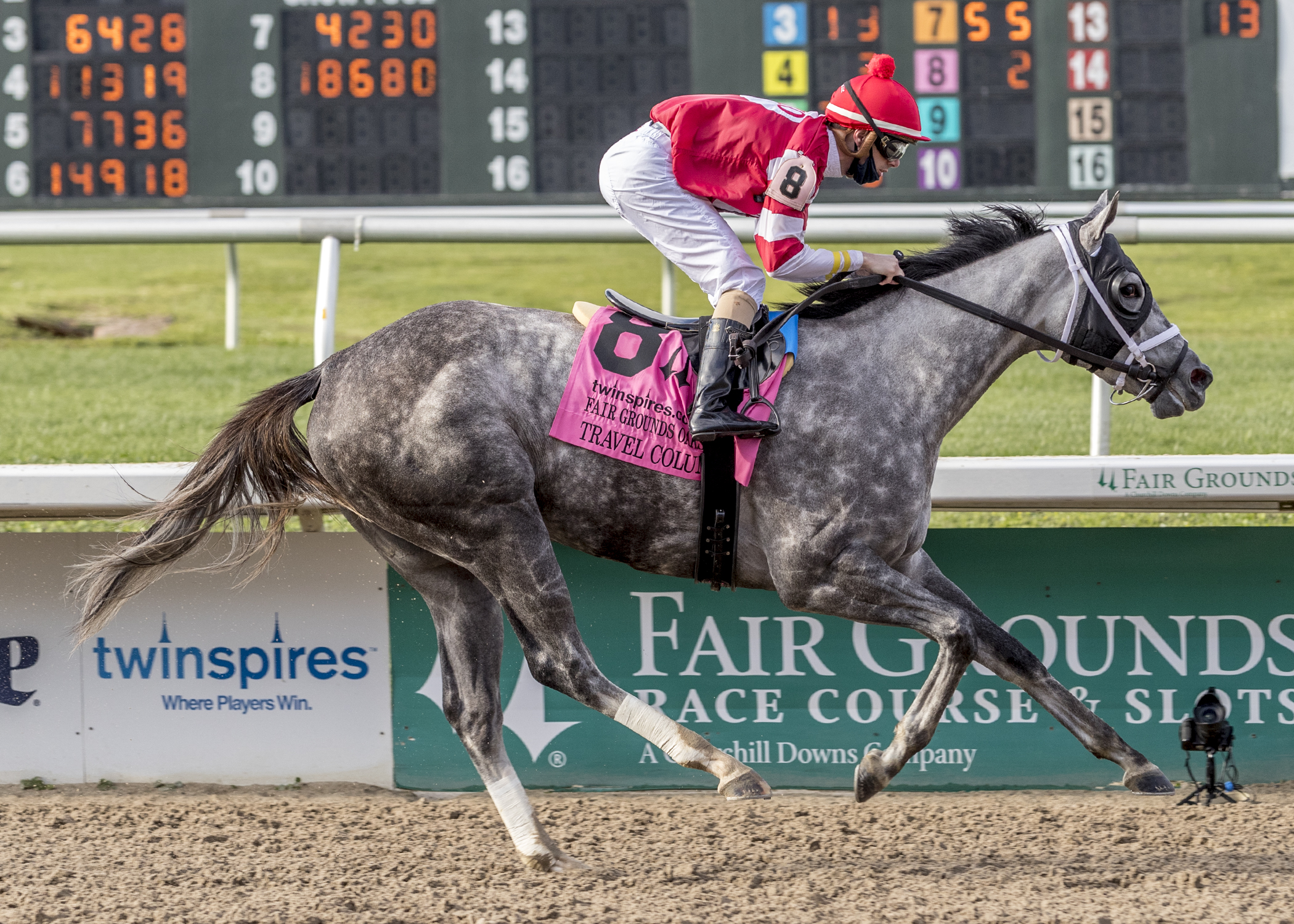 Travel Column wins Fair Grounds Oaks 3-20-2021