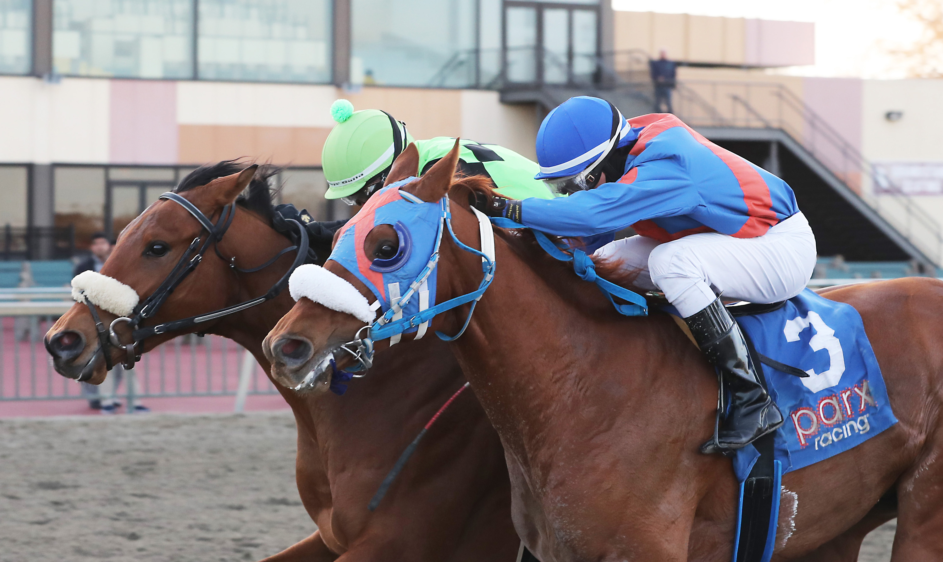 Twisted Ride (outside) beats Smooth B in the Fishtown 3-7-23