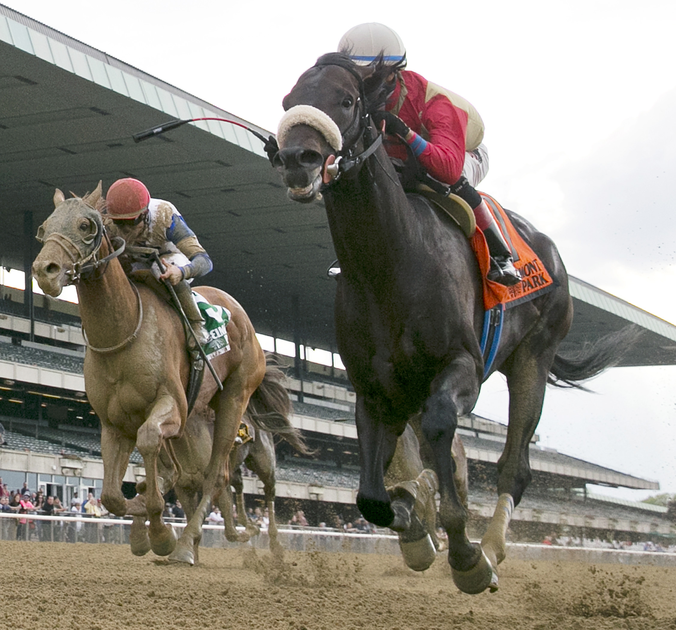Unified wins the Peter Pan Stakes