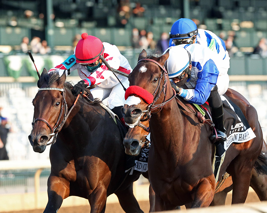 Venetian Harbor (right) wins the 2020 Raven Run Stakes at Keeneland