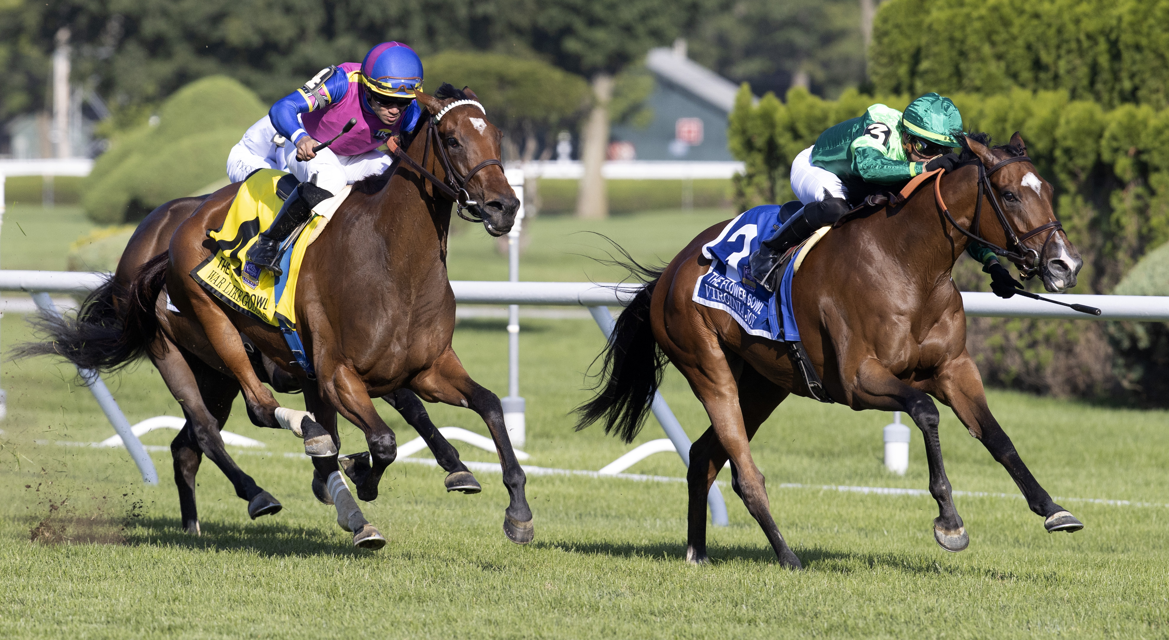 Virginia Joy (right) holds off War Like Goddess in Flower Bowl at Saratoga Sept 3 2022