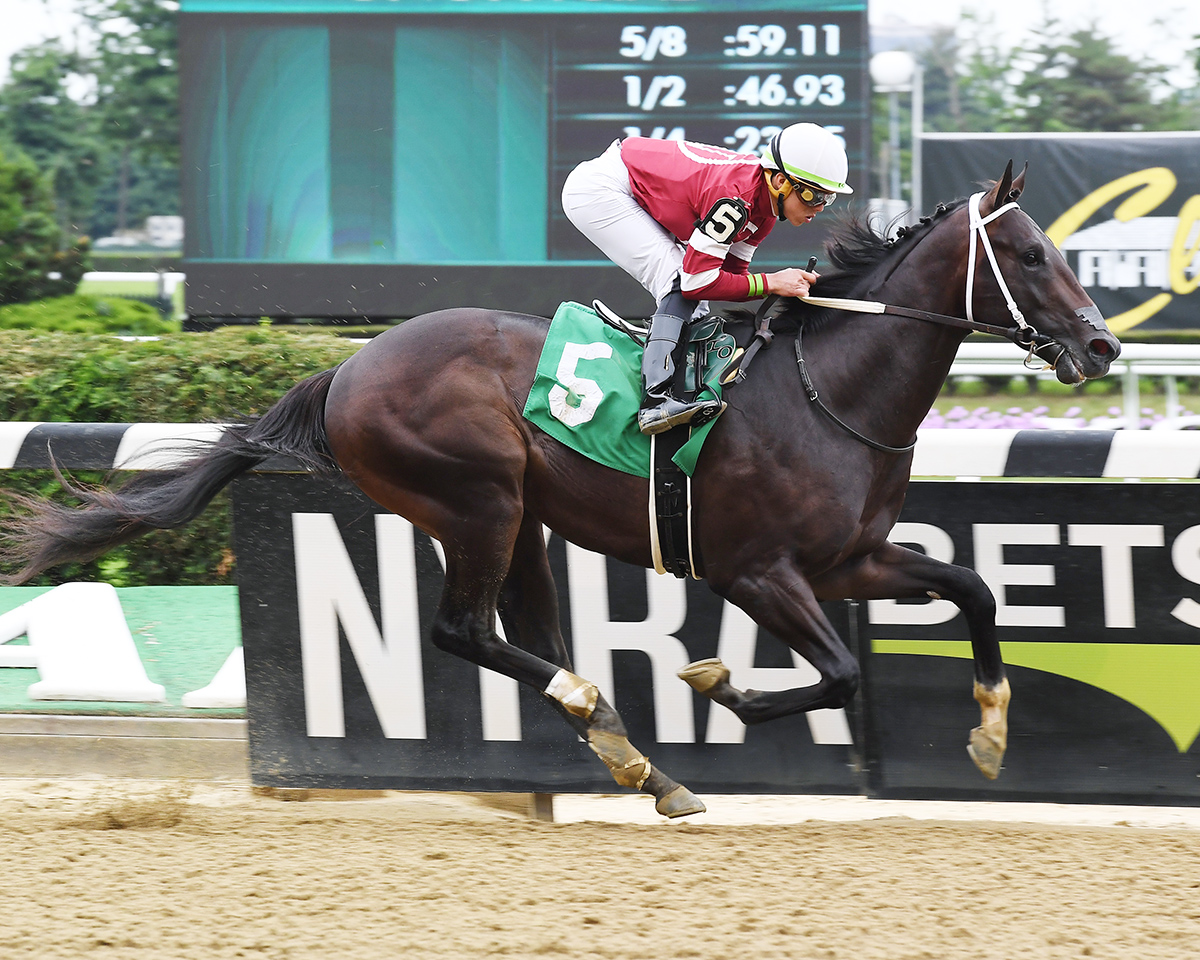Whiskey Echo wins a June 10 maiden race