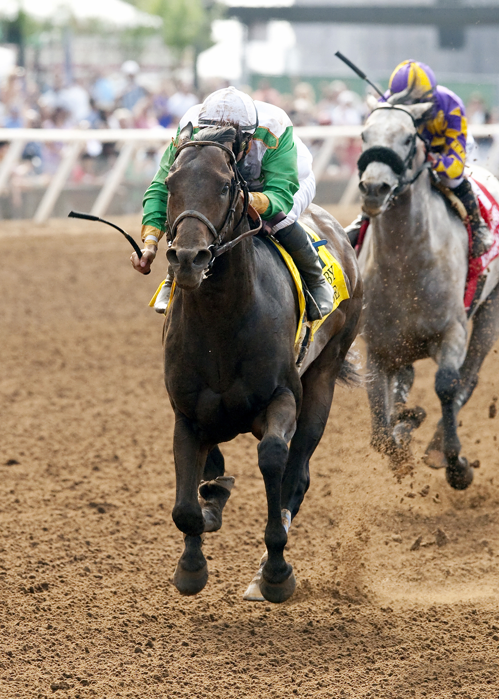 Wild Dude wins the Bing Crosby