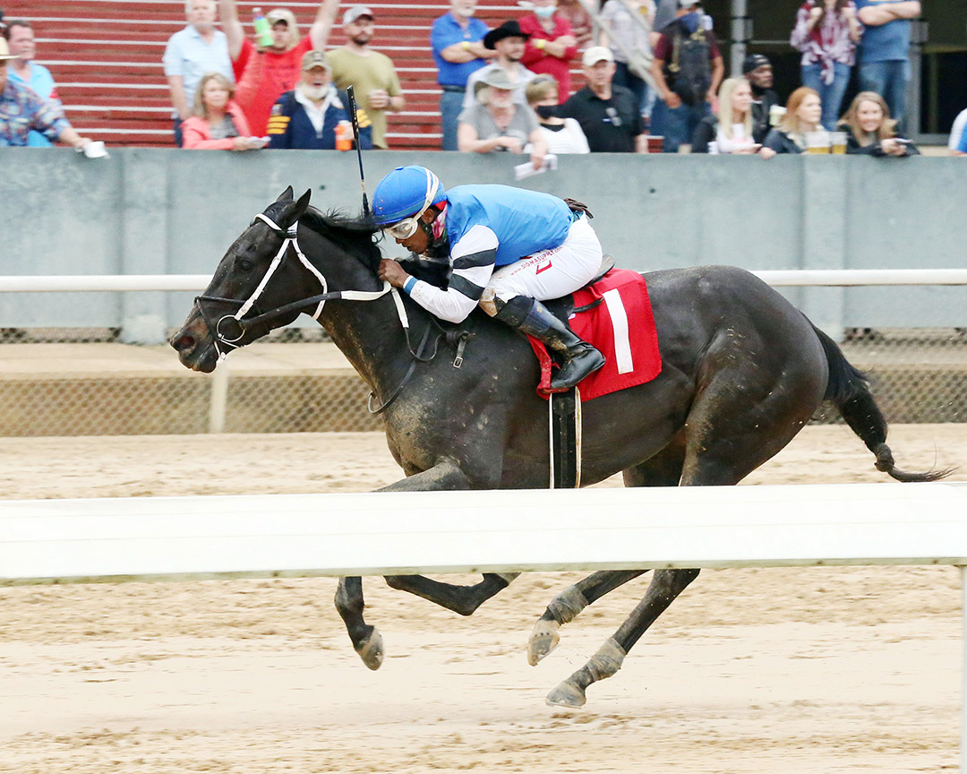 Willful Woman wins an April 9 allowance at Oaklawn Park