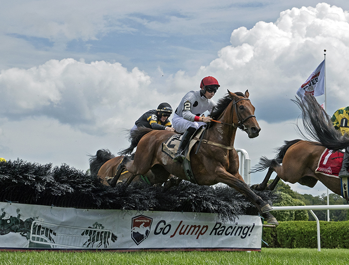 Winston C wins the Turf Writers Cup at Saratoga Race Course