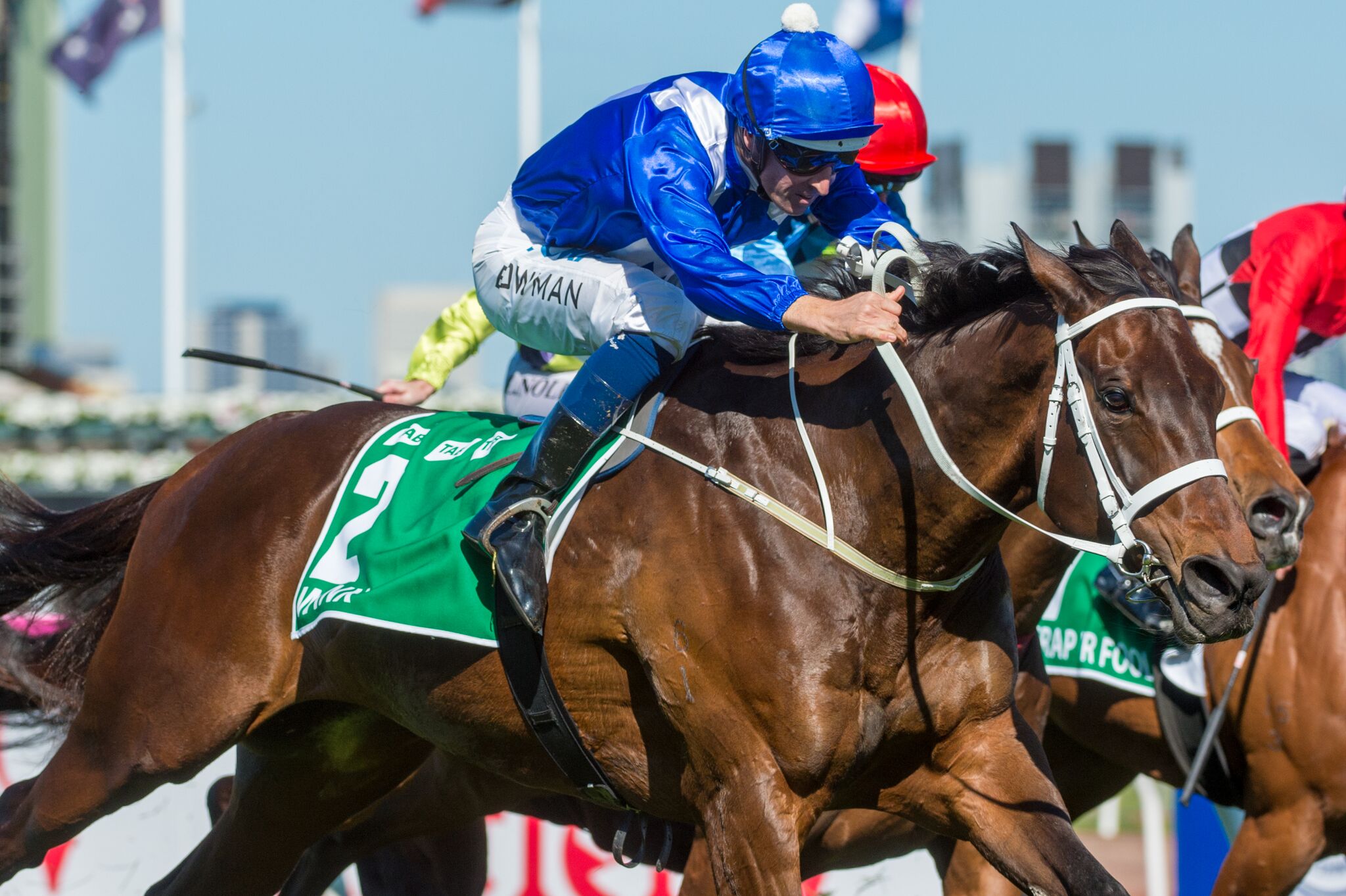 Winx wins the 2018 Turnbull Stakes