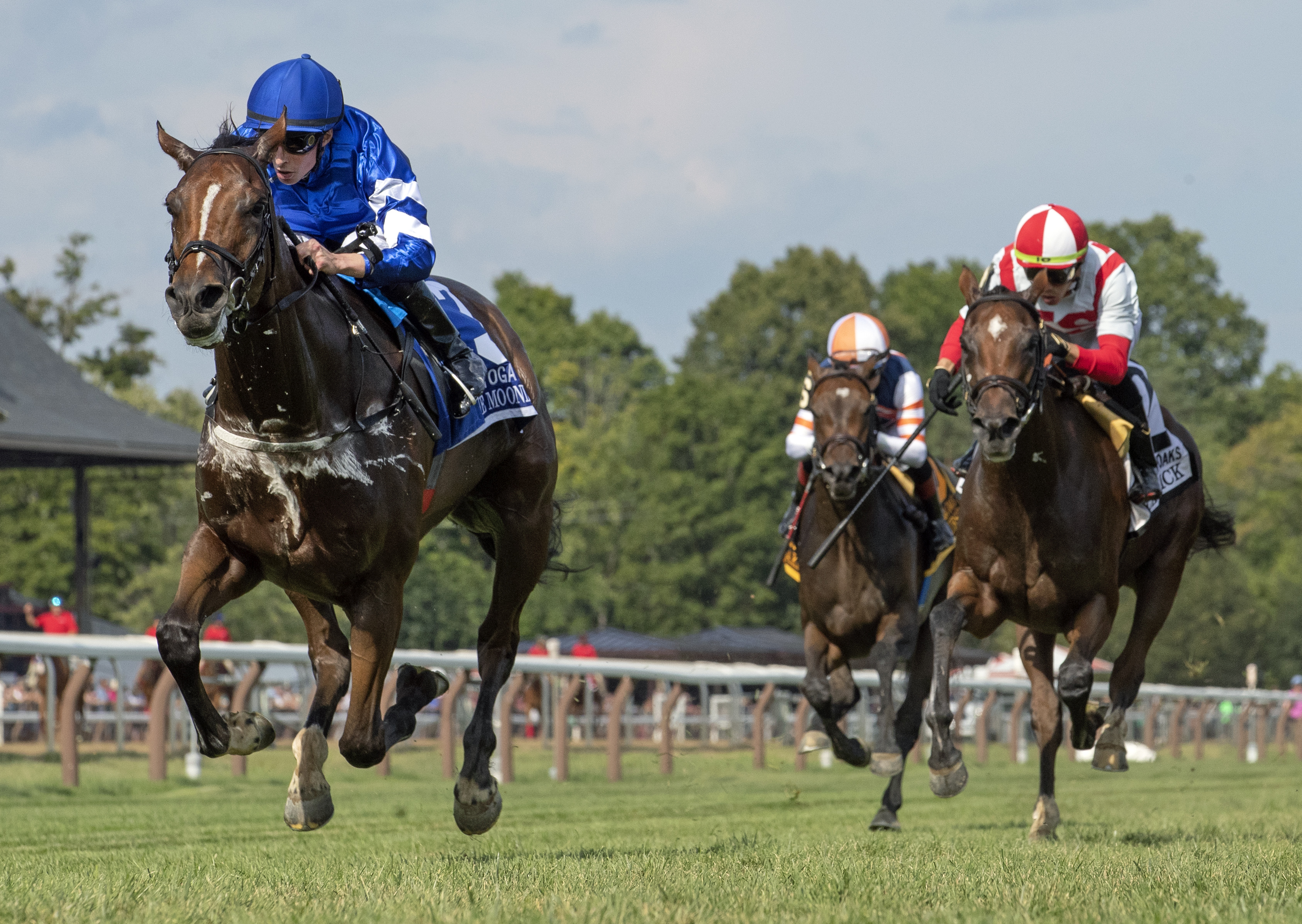 With The Moonlight wins the Saratoga Oaks on Aug 7 2022