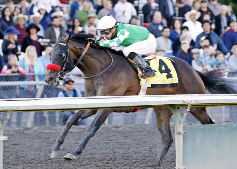 Yulong Warrior wins the 2018 Getaway Day Stakes