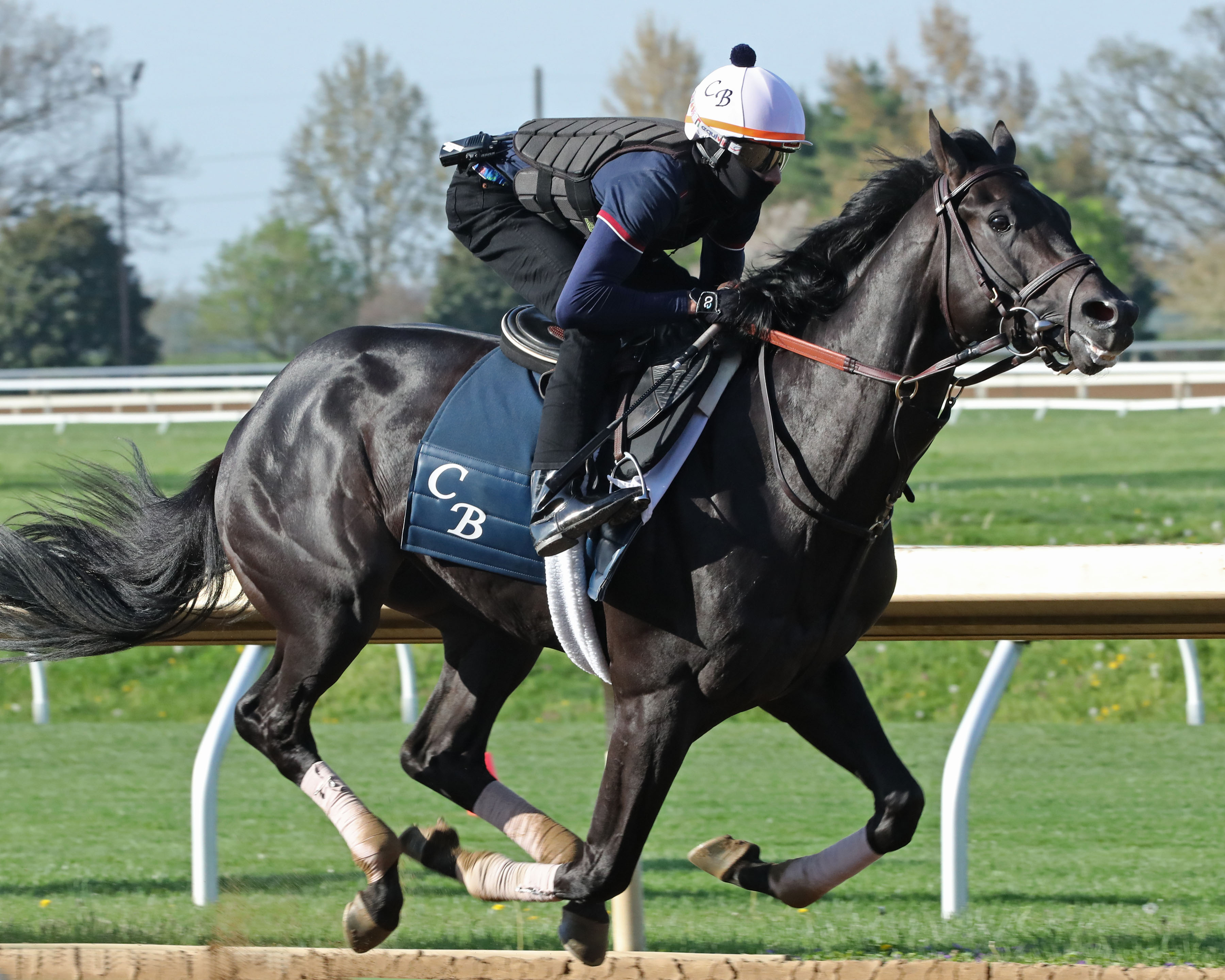 Zandon works at Keeneland 4-23-2022