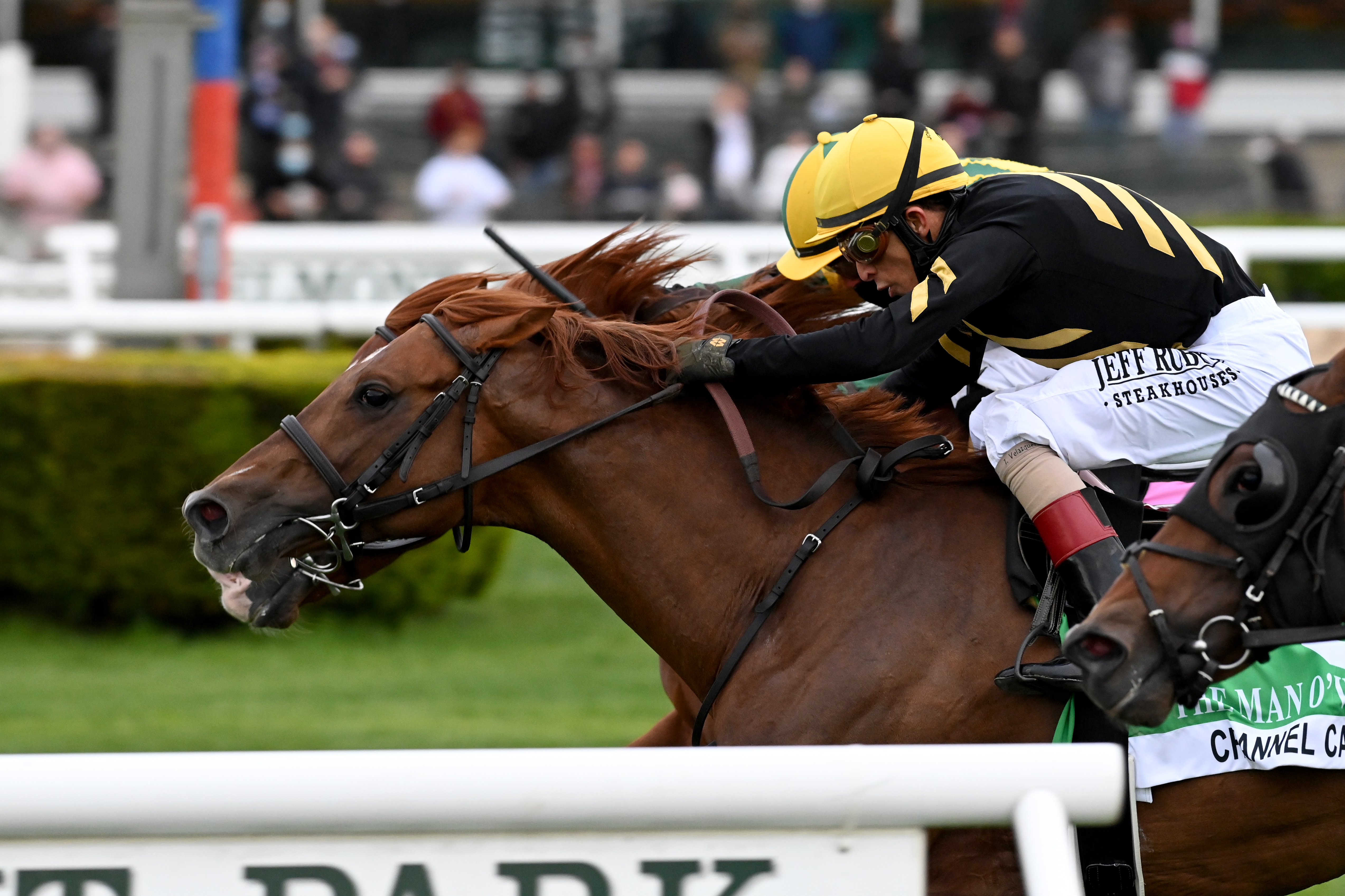 Channel Cat (foreground) wins Man O' War 5-8-2021
