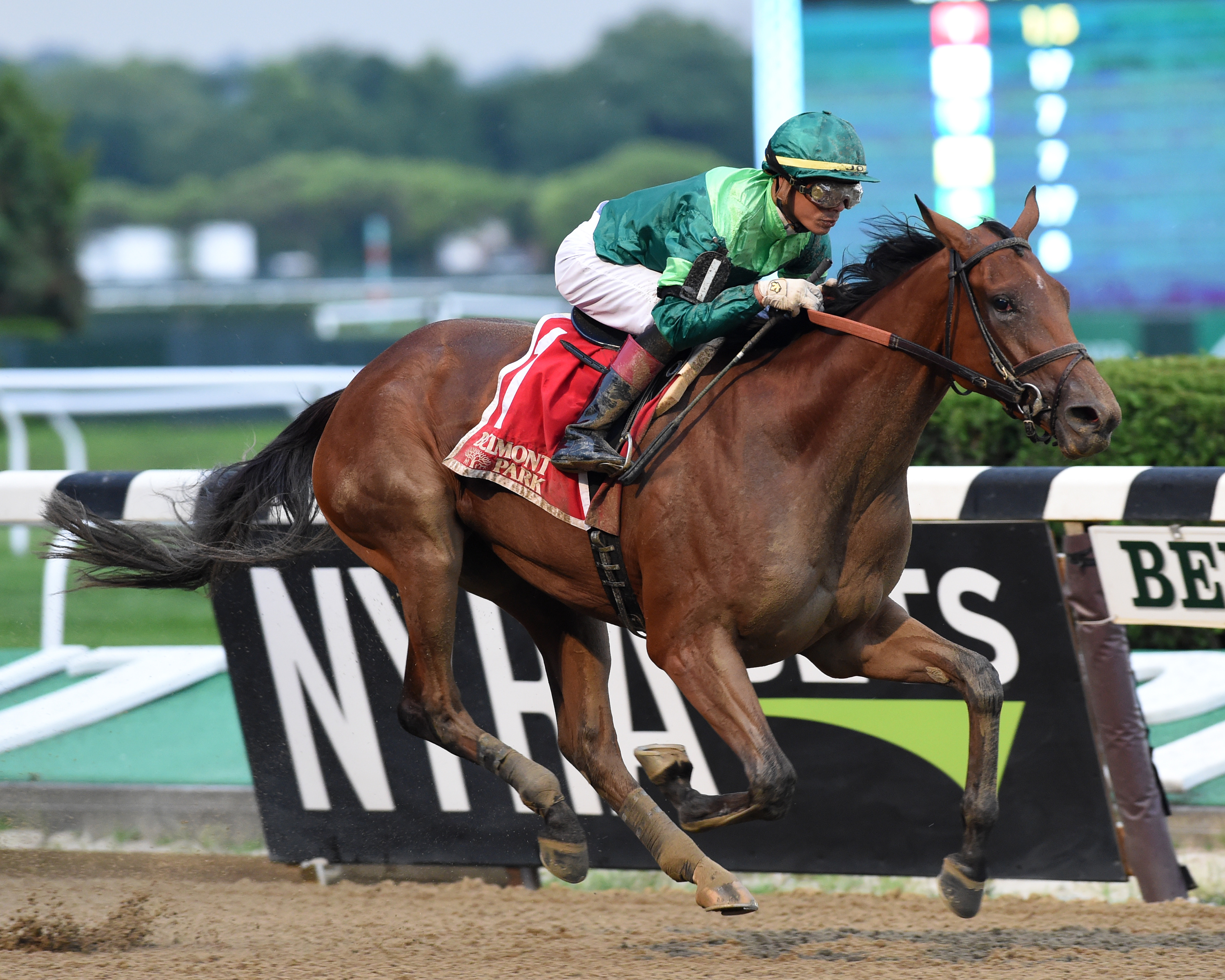 Dunbar Road wins the 2019 Mother Goose