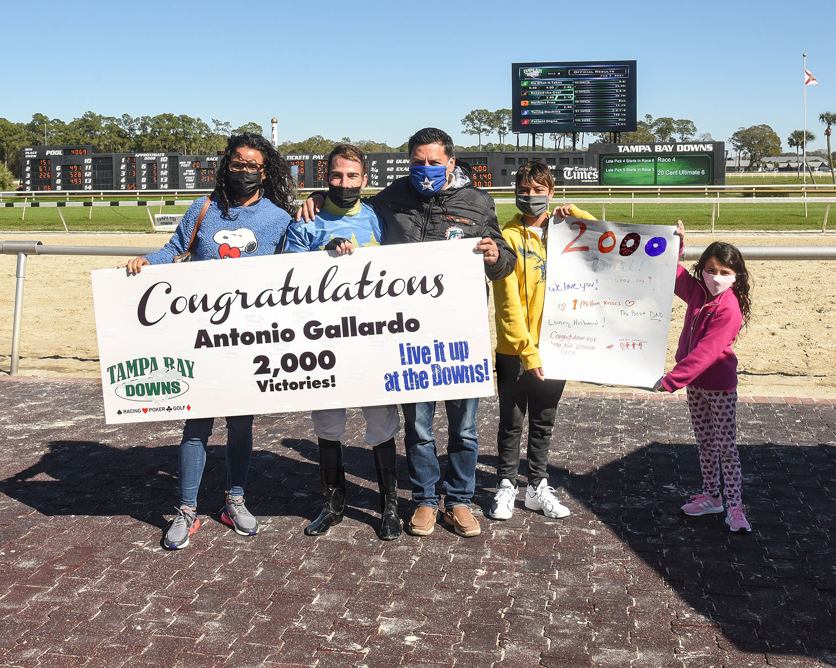 Gallardo 2,000 wins