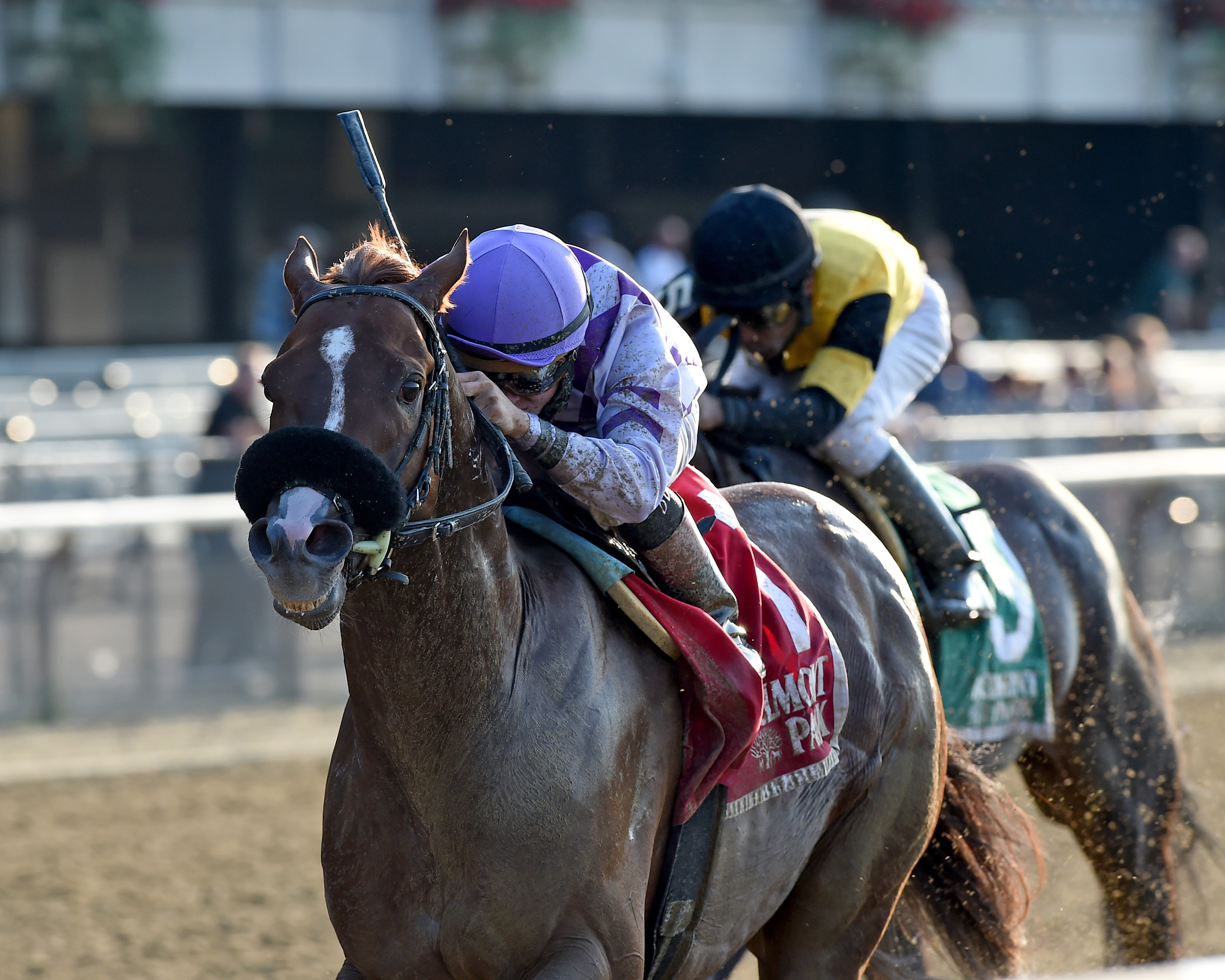 Pat On the Back wins the 2018 Saginaw Stakes