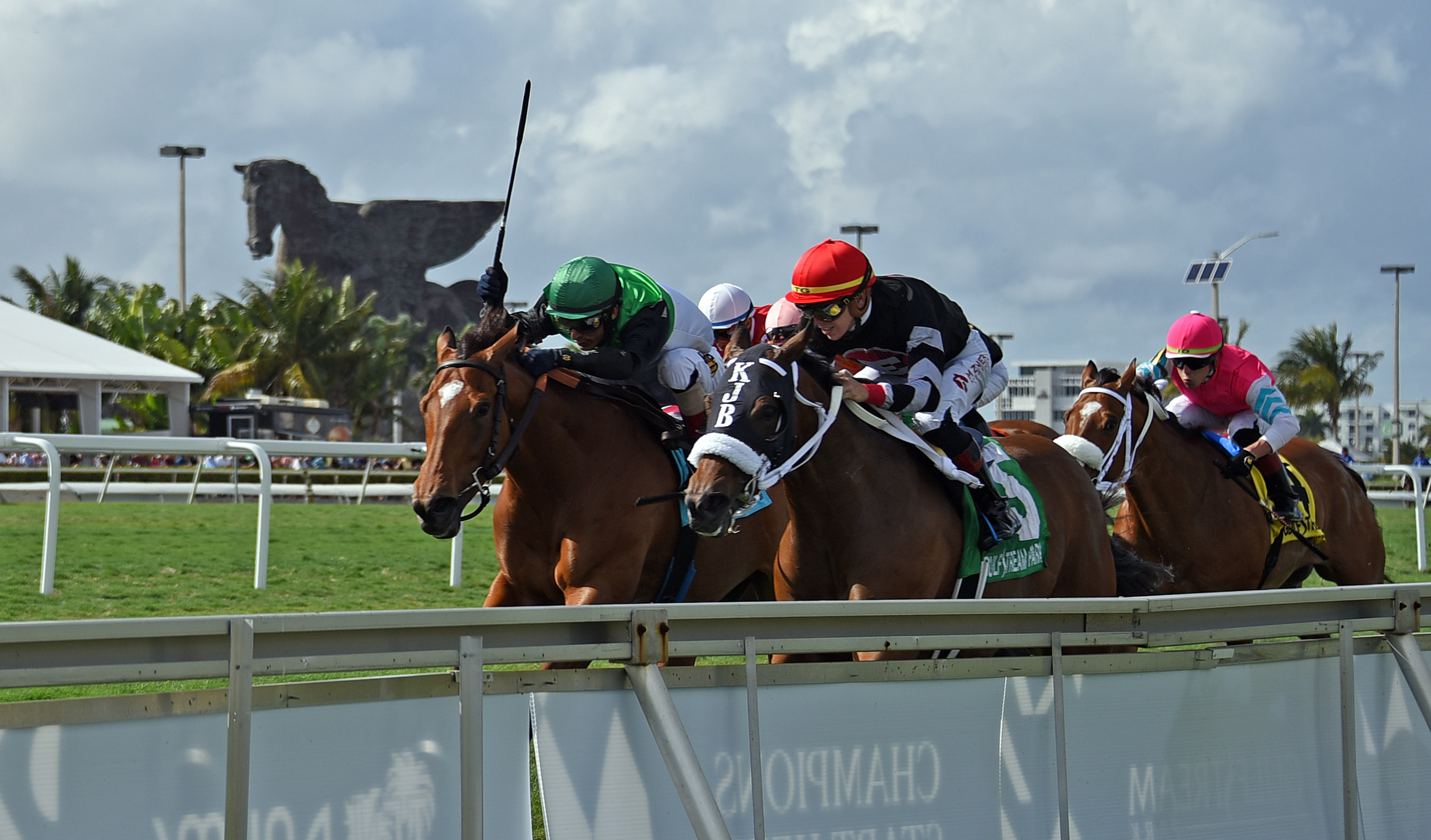 Valedictorian (right) wins the 2019 Sand Springs Stakes